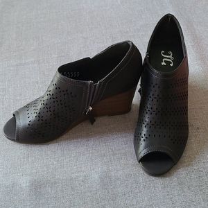 Grey Peep-Toe Wedges